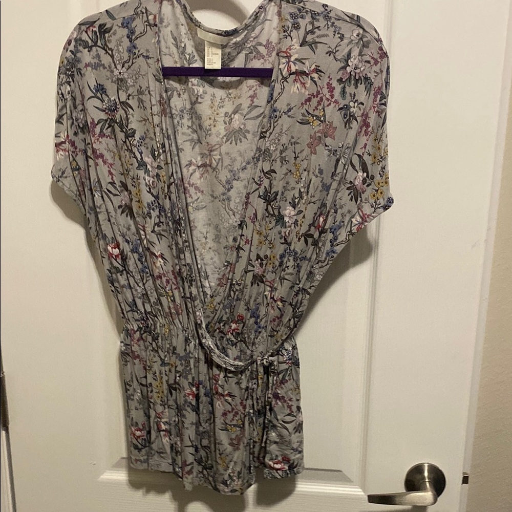 H&M Gray and Purple Wrap Tie Front Blouse